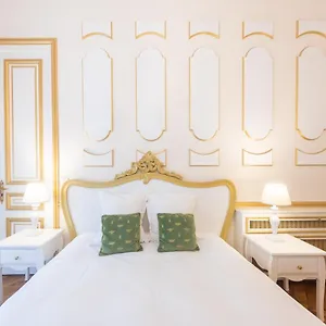 Bed & Breakfast Maison De Lignieres - - Quartier Champs-elysees, Paris