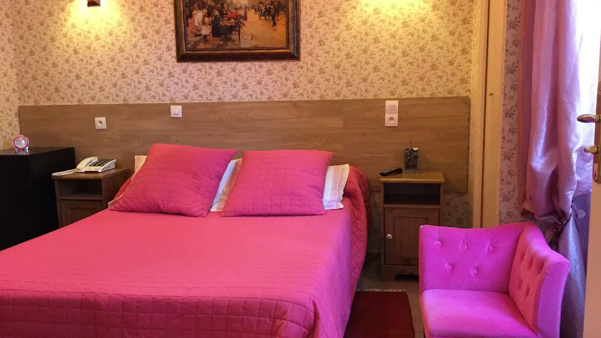 Hotel Les Chansonniers Paříž