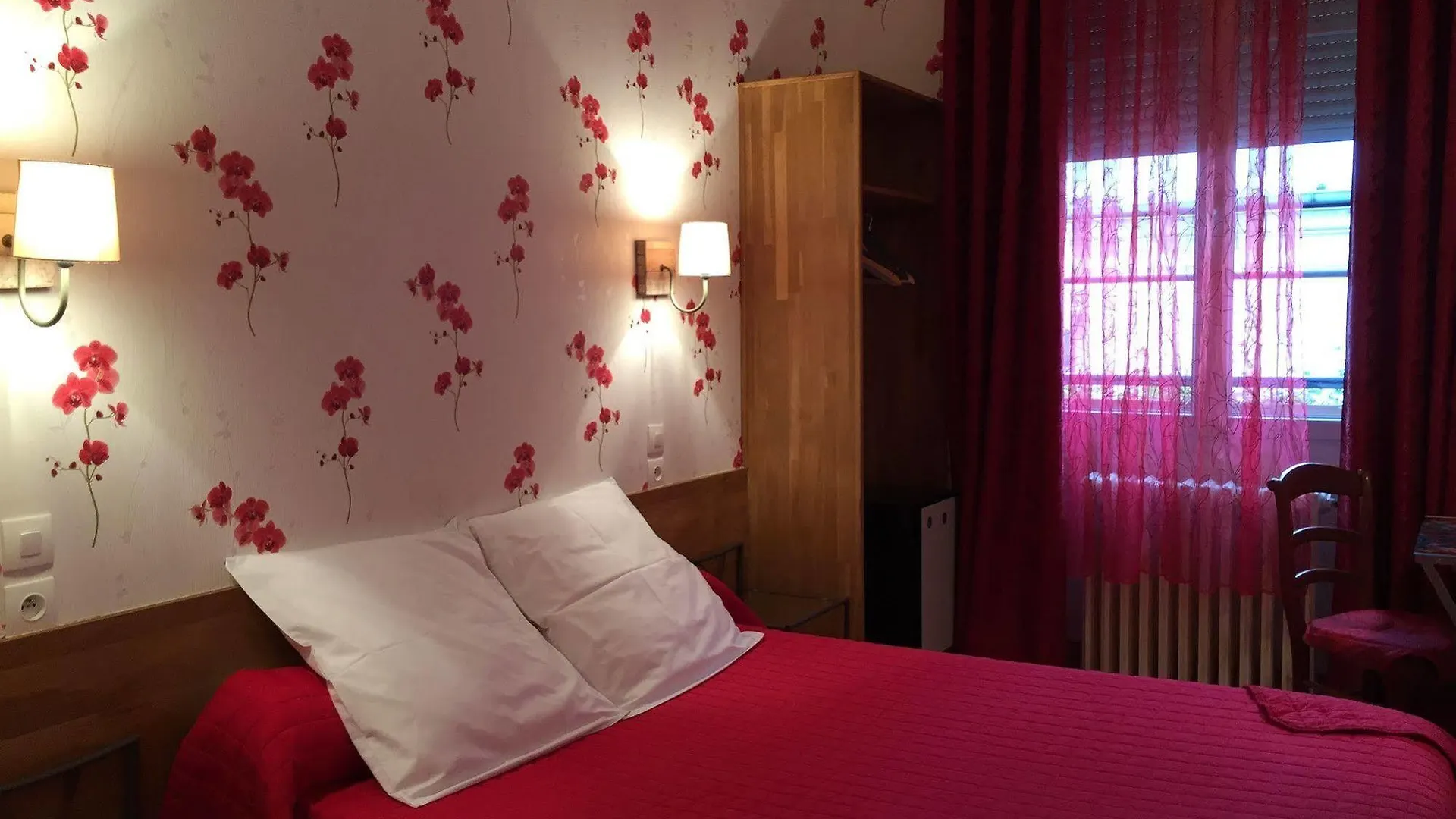 Hotel Les Chansonniers Paříž