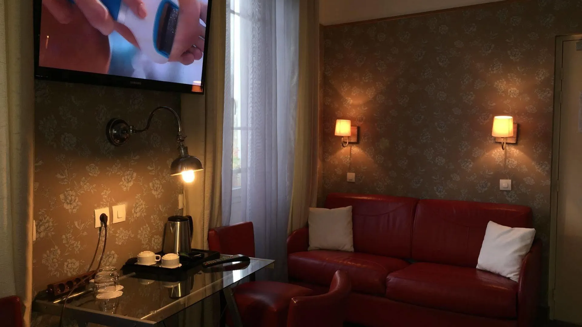 Hotel Les Chansonniers Paříž