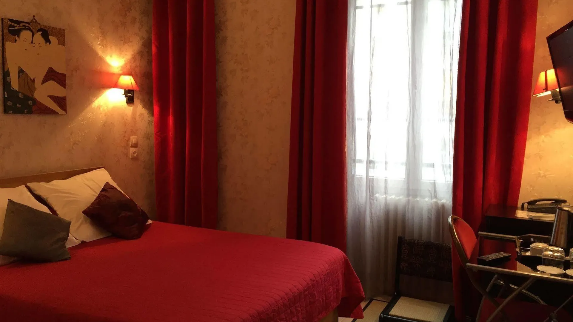 Hotel Les Chansonniers Paříž